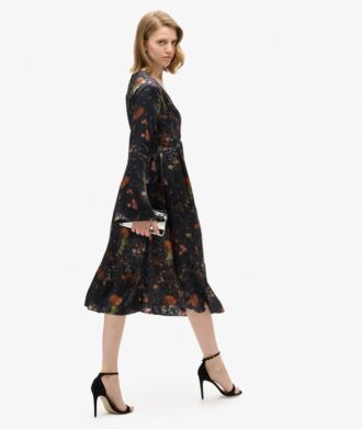 Vestido midi de jacquard con mangas acampanadas
