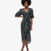 Vestido midi transparente de manga corta